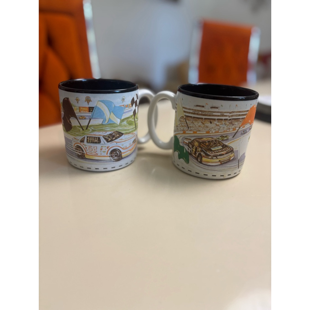 Vintage Flowers, Inc. Balloons Mug One Size White